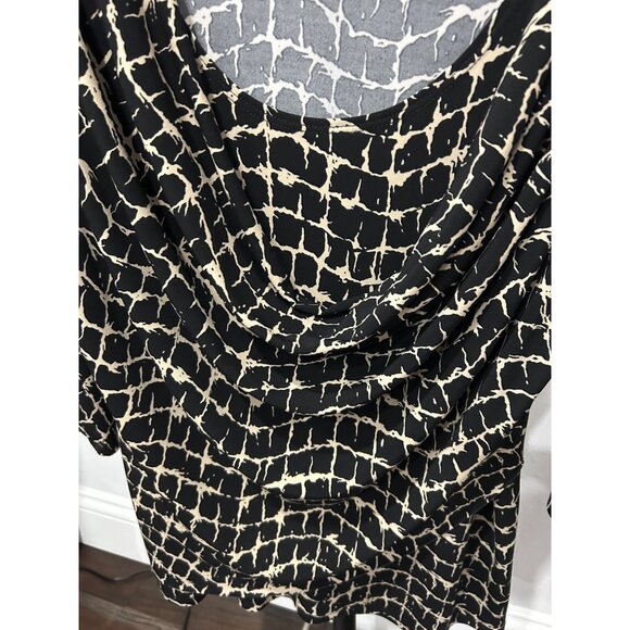 Black Beige Draped Neck Stretchy 3/4 Sleeve Patterned Top Sz MP - Picture 3 of 10